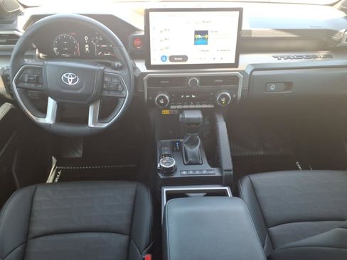 Certified 2024 Toyota Tacoma TRD Off-Road w/ TRD Off Road Premium Package AWD/4WD image 11
