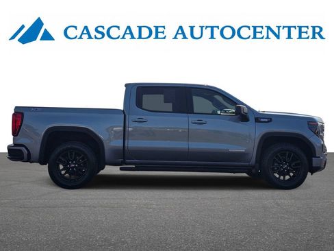 Certified 2024 GMC Sierra 1500 Elevation w/ Preferred Package AWD/4WD image 11