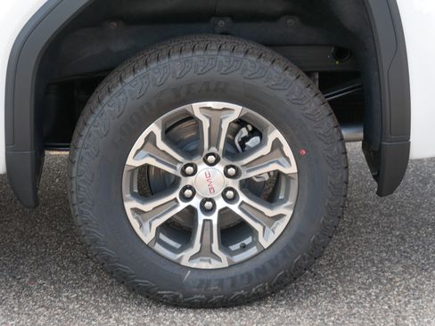 New 2026 GMC Sierra 1500 SLT w/ SLT Convenience Package AWD/4WD image 3