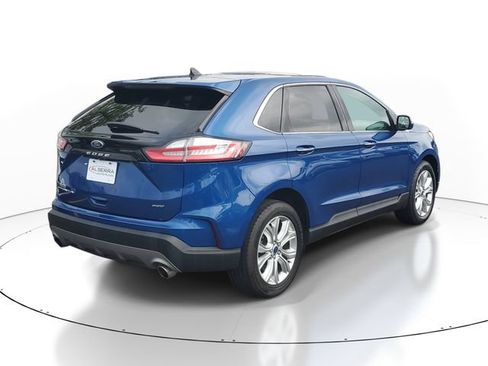Used 2022 Ford Edge Titanium w/ Equipment Group 301A AWD/4WD image 4