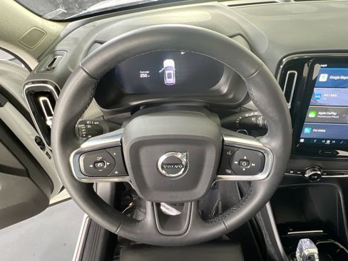 Used 2023 Volvo XC40 B5 Plus w/ Driver Assist Package image 11