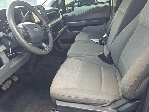 Used 2024 Ford F250 XLT w/ FX4 Off-Road Package AWD/4WD image 3