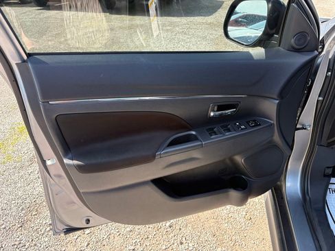 Used 2024 Mitsubishi Outlander Sport AWD image 9