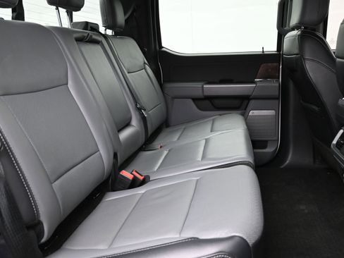Used 2021 Ford F150 Lariat w/ Equipment Group 502A High AWD/4WD image 25