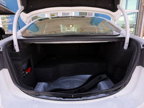 Used 2019 Ford Fusion SE FWD image 44