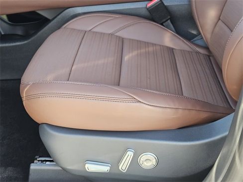 New 2026 Lincoln Nautilus Reserve image 23