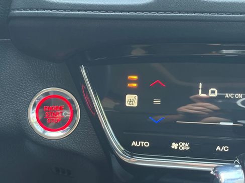 Used 2021 Honda HR-V EX image 24