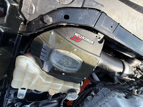 Used 2015 Dodge Challenger SRT Hellcat image 38