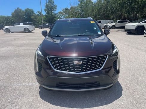 Used 2020 Cadillac XT4 Premium Luxury FWD image 6