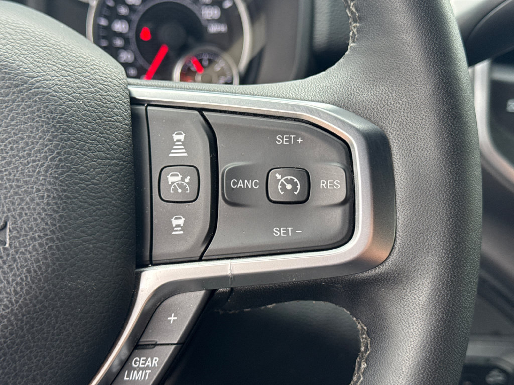 Used 2025 RAM 2500 Big Horn AWD/4WD image 28