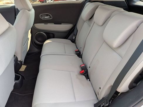 Used 2022 Honda HR-V EX image 27