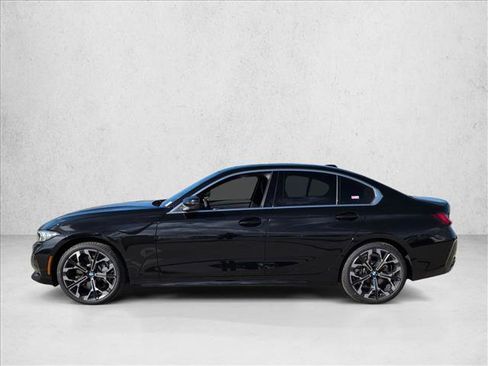 Used 2026 BMW 330i Sedan w/ Premium Package RWD image 5