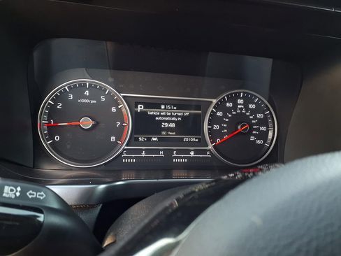 Certified 2023 Kia Sorento S w/ Panoramic Sunroof Package image 11