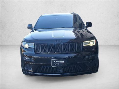 Used 2017 Jeep Grand Cherokee Summit w/ Platinum Series Group image 2