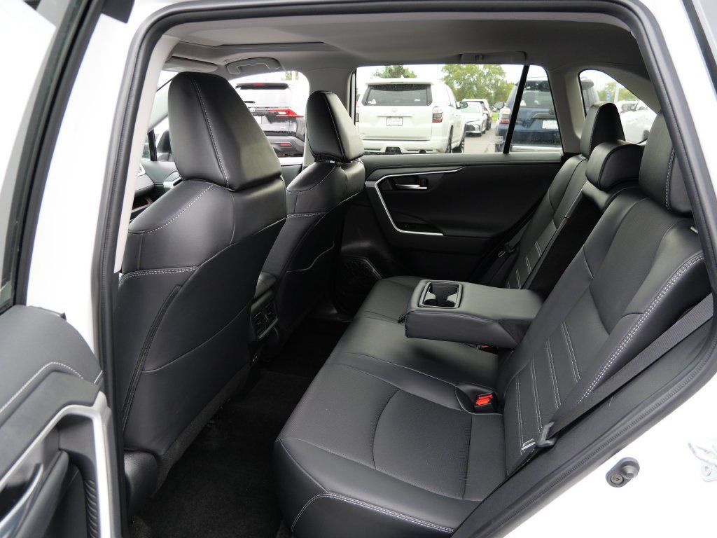 Used 2023 Toyota RAV4 Limited AWD/4WD image 11