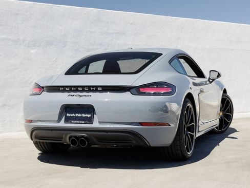 Certified 2025 Porsche 718 Cayman RWD image 7