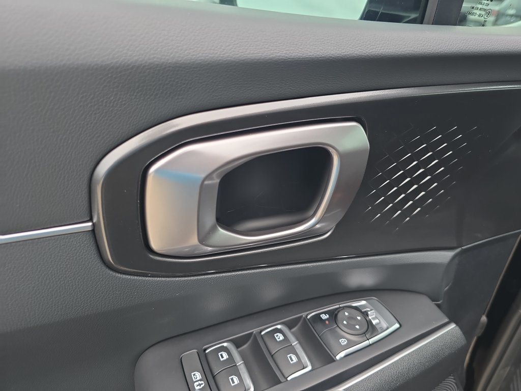 New 2026 Kia Sorento S FWD image 18