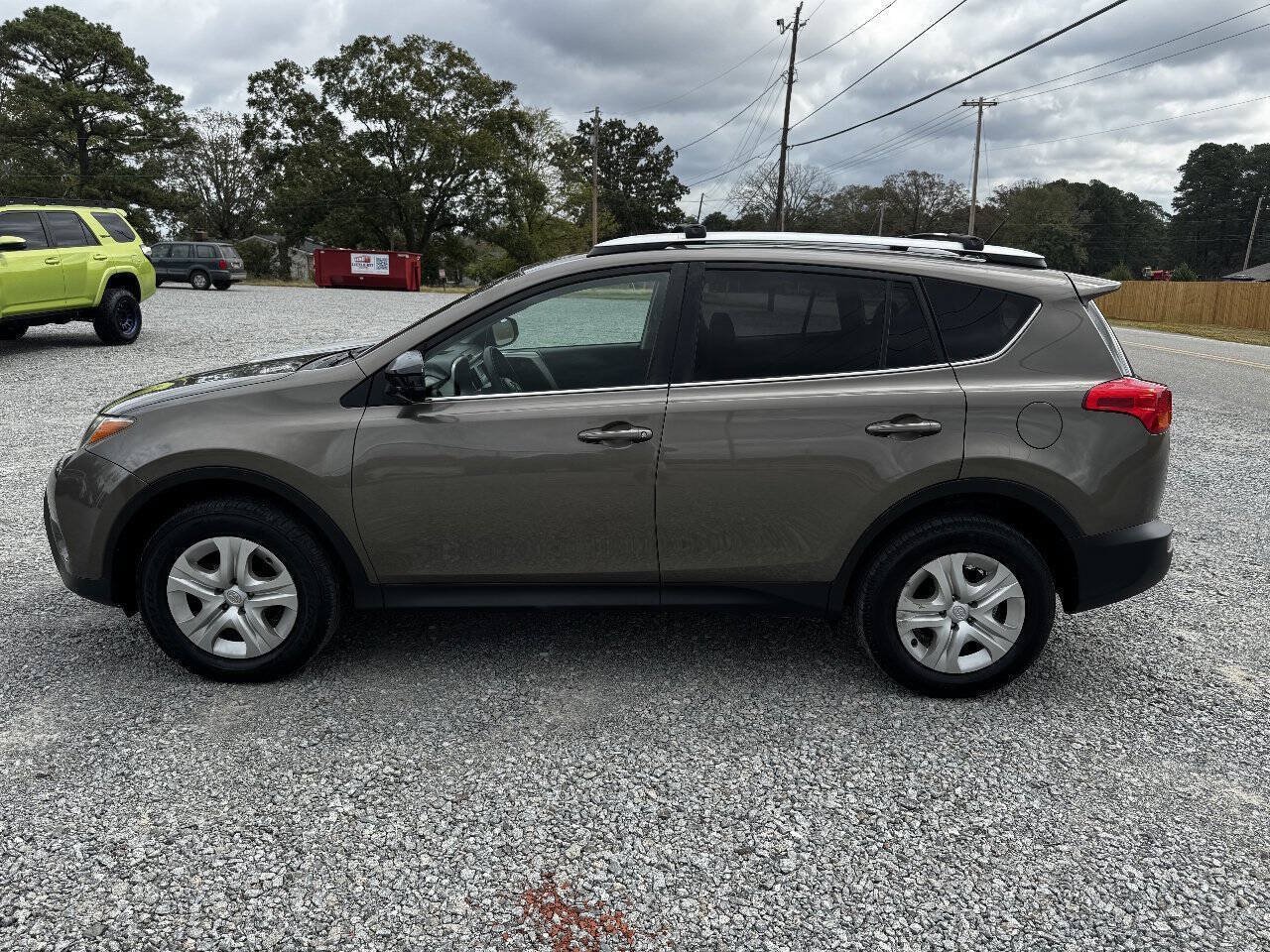 Used 2014 Toyota RAV4 LE AWD/4WD image 10