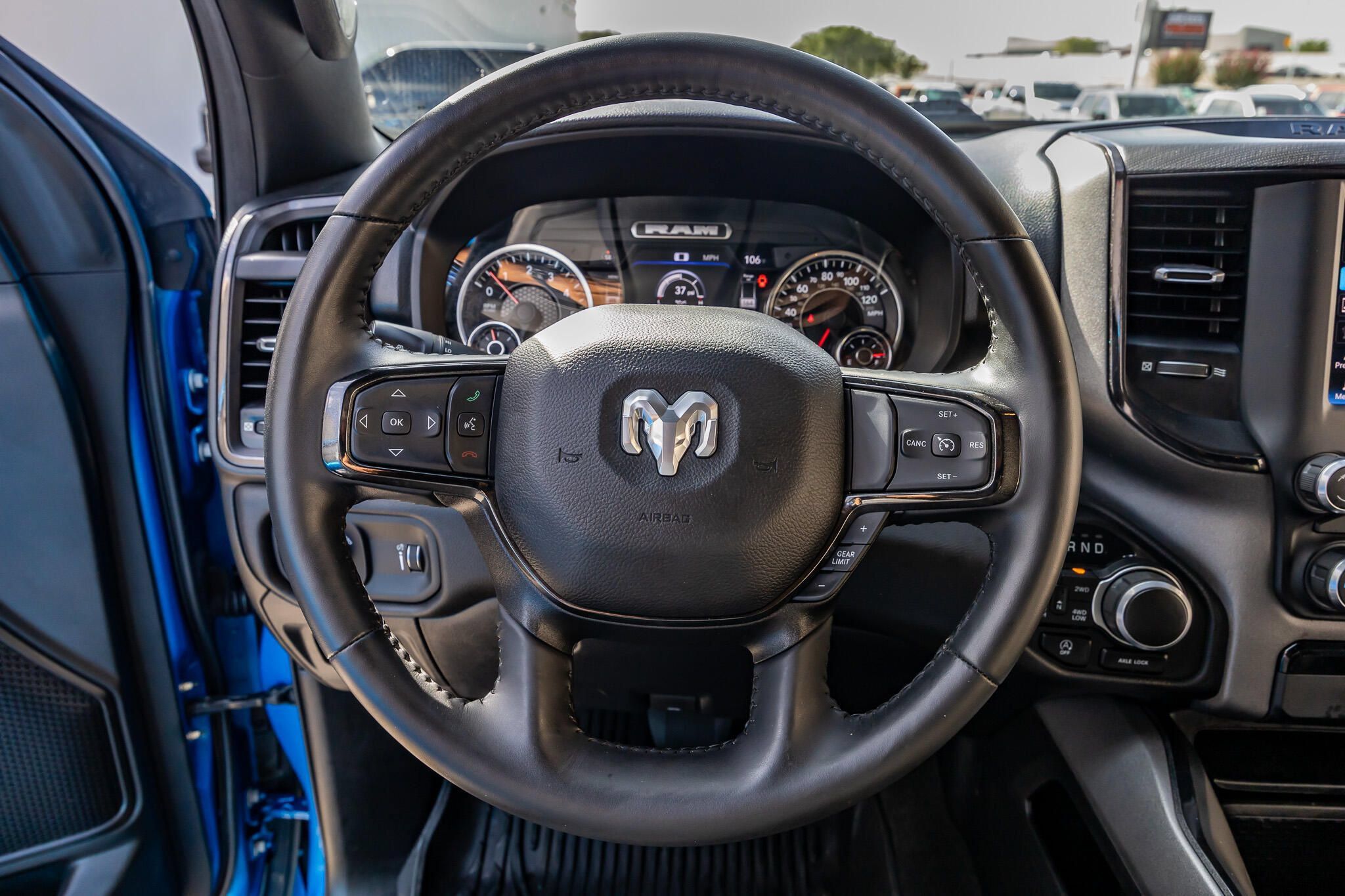 Used 2023 RAM 1500 Big Horn AWD/4WD image 19
