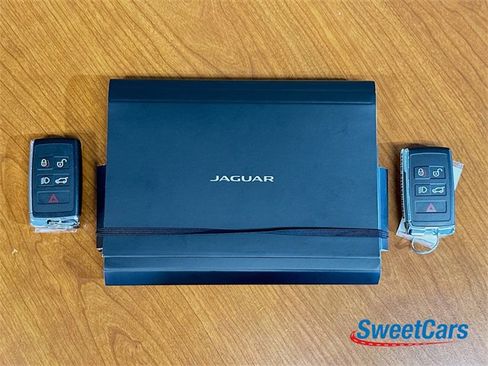 Used 2025 Jaguar F-PACE R-Dynamic S image 56