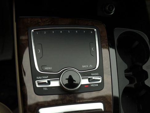 Used 2018 Audi Q7 3.0T Prestige w/ Prestige Package image 30