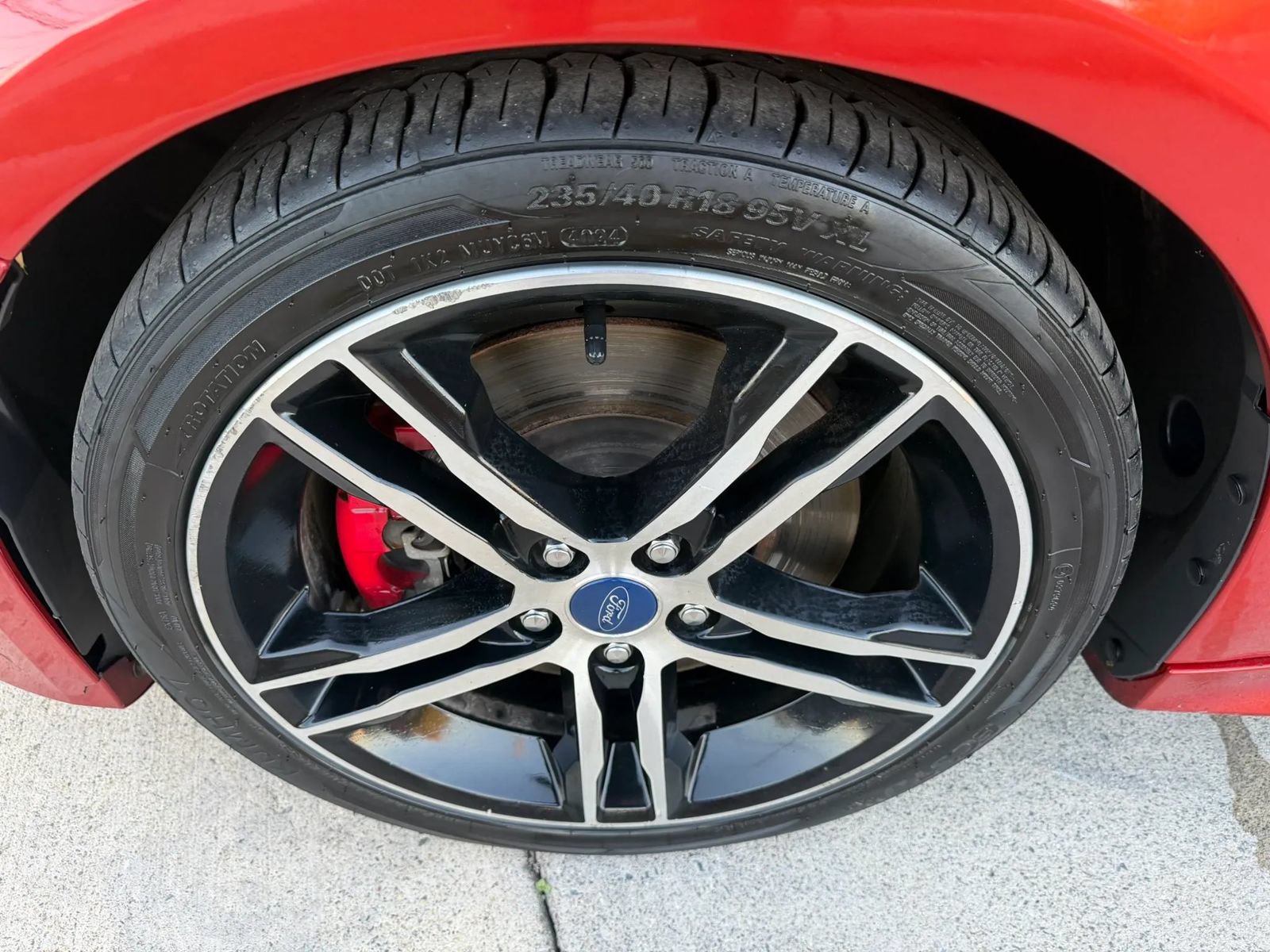 Used 2018 Ford Focus ST FWD image 22