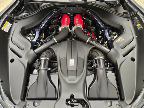 Used 2024 Ferrari Roma RWD image 31