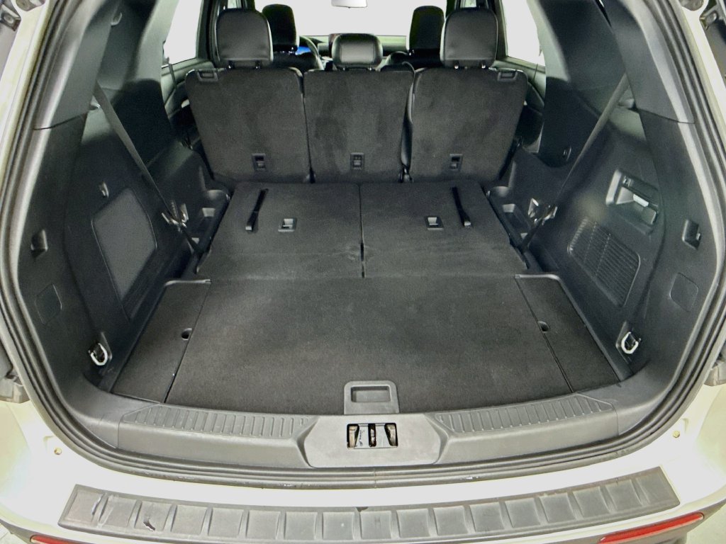 Used 2025 Ford Explorer ST-Line RWD image 42