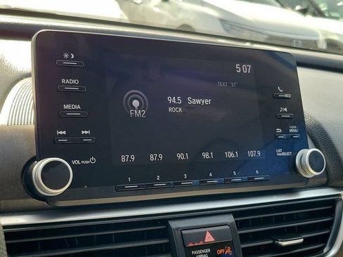 Used 2020 Honda Accord LX image 24
