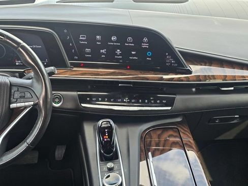 Used 2021 Cadillac Escalade ESV Sport Platinum RWD image 17