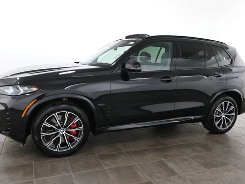 Used 2025 BMW X5 M60i w/ Parking Assistance Package AWD/4WD image 2