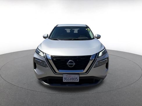 Used 2023 Nissan Rogue SV image 46