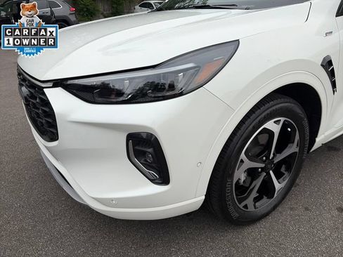 Certified 2023 Ford Escape ST-Line Elite w/ Premium Technology Package AWD/4WD image 14