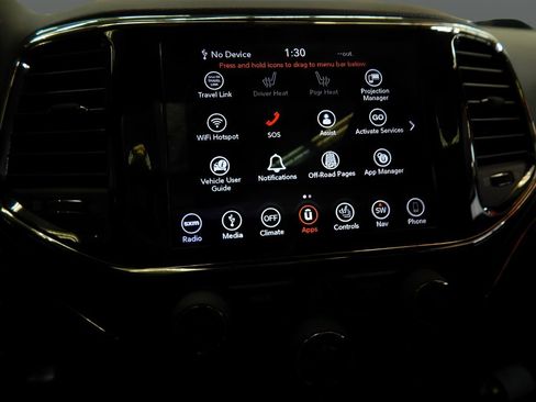 Used 2019 Jeep Grand Cherokee Limited X image 24