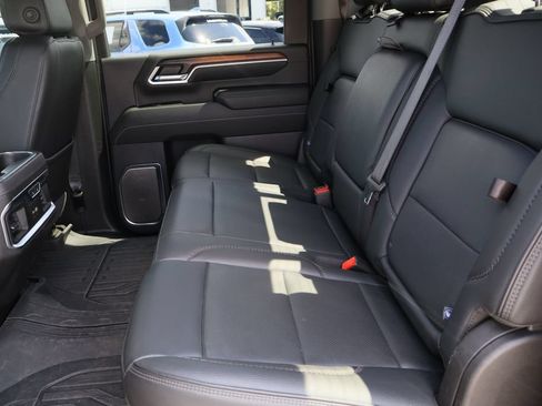Certified 2024 GMC Sierra 3500 Denali w/ Denali Reserve Package AWD/4WD image 28