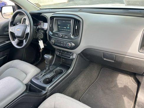 Used 2017 Chevrolet Colorado W/T w/ WT Convenience Package AWD/4WD image 29
