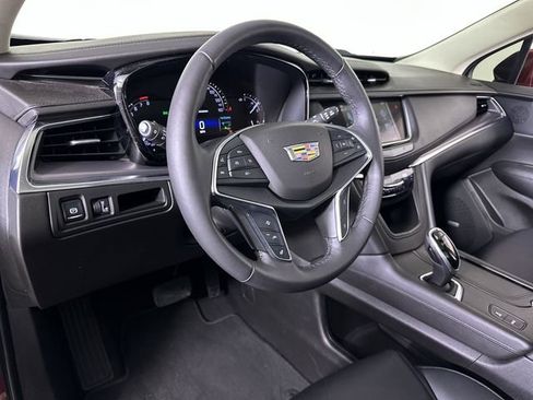 Used 2018 Cadillac XT5 Premium Luxury image 10