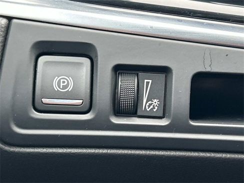 Used 2024 Cadillac XT6 Luxury w/ LPO, Floor Liner Package image 31