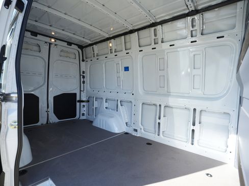 New 2025 Mercedes-Benz Sprinter 2500 image 19