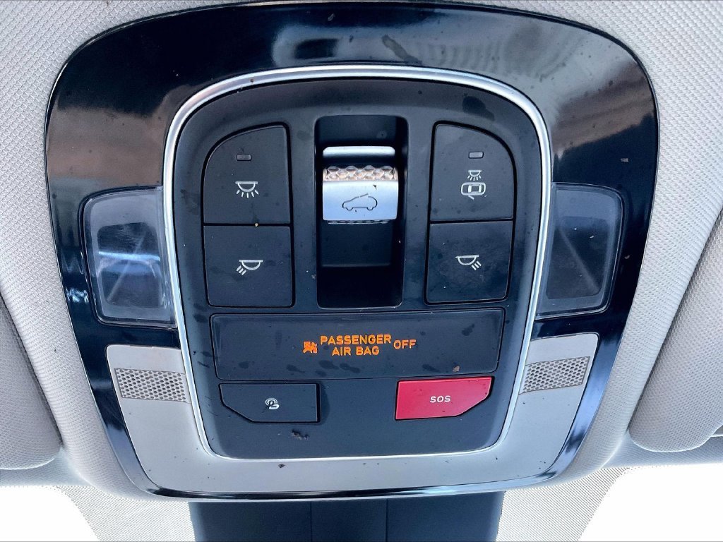 Used 2023 Hyundai Santa Fe SEL w/ Premium Package AWD/4WD image 27