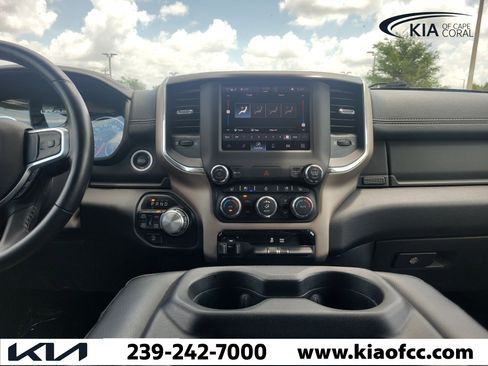 Used 2022 RAM 1500 Laramie AWD/4WD image 20
