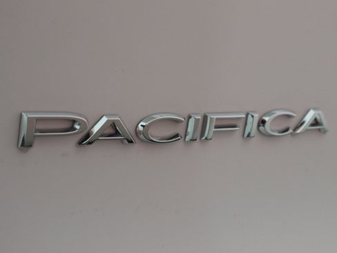 New 2026 Chrysler Pacifica Select image 37
