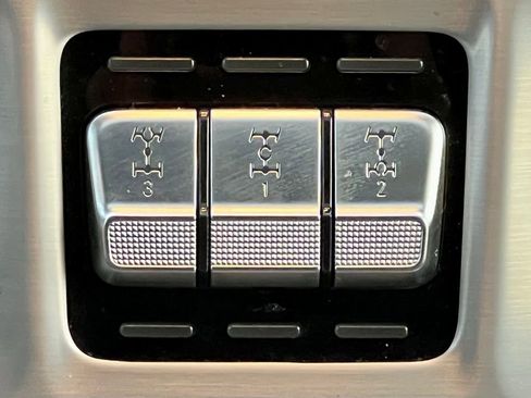 Certified 2024 Mercedes-Benz G 63 AMG 4MATIC image 37