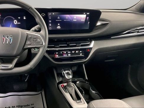 Used 2025 Buick Envista Avenir image 6