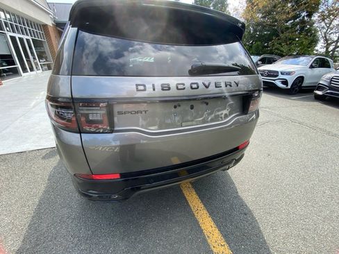 Used 2024 Land Rover Discovery Sport Dynamic SE image 14