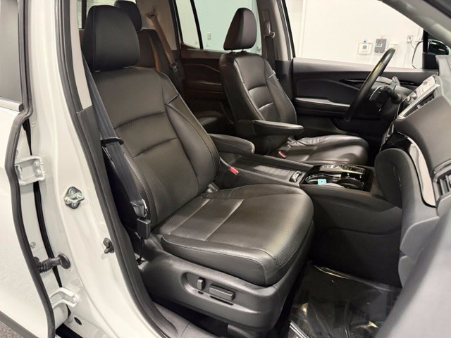 Used 2020 Honda Ridgeline RTL-E image 32