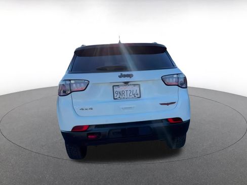 Used 2025 Jeep Compass Trailhawk w/ Trailer Tow Group image 12