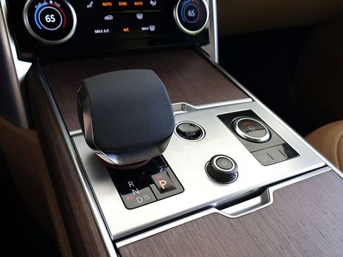 Used 2023 Land Rover Range Rover SE AWD/4WD image 25