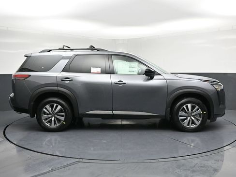 New 2026 Nissan Pathfinder SL AWD/4WD image 29