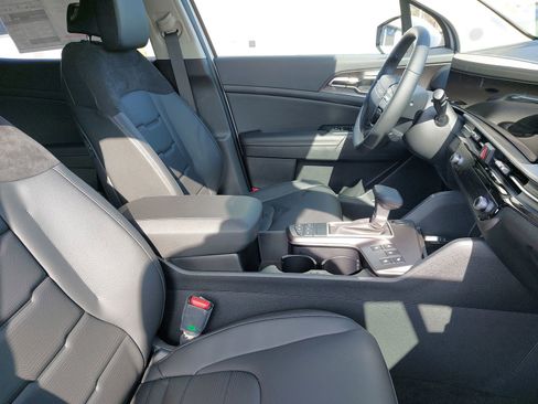 New 2026 Kia Sportage SX image 10